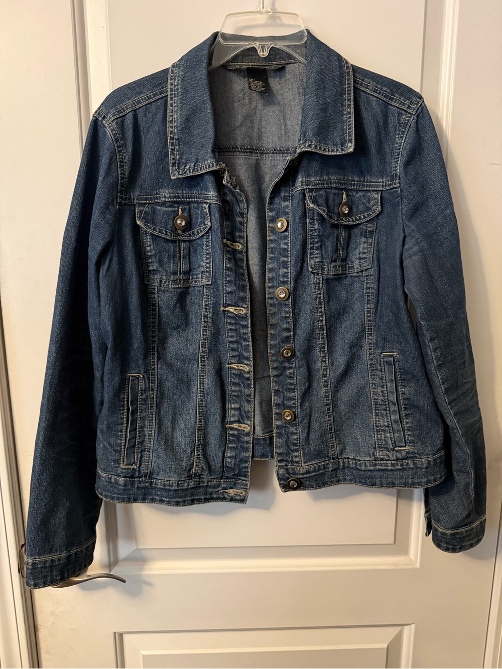 Classic Womens Denim Jacket - Blue - Rhinestone Buttons - EUC